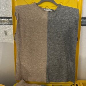 Two-Tone Beige and Gray Sleeveless Skirt